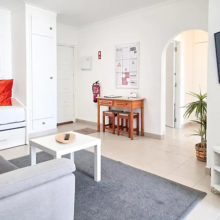 Rocha Vista Mar Ambar *